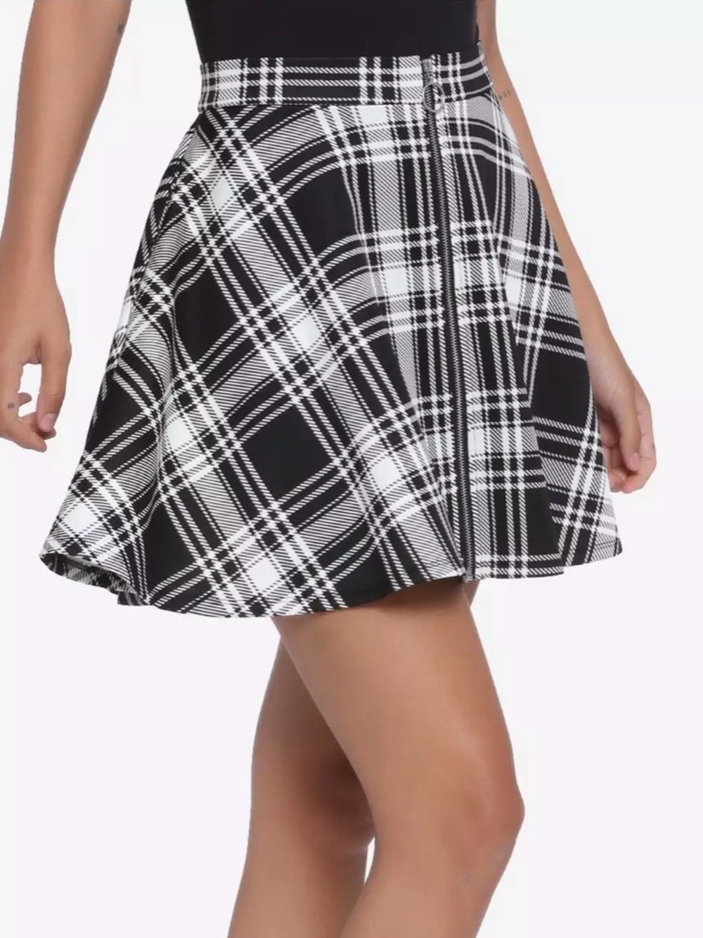 EUC Hot Topic Black & White Plaid O-Ring Skater Skirt Size XL XLarge